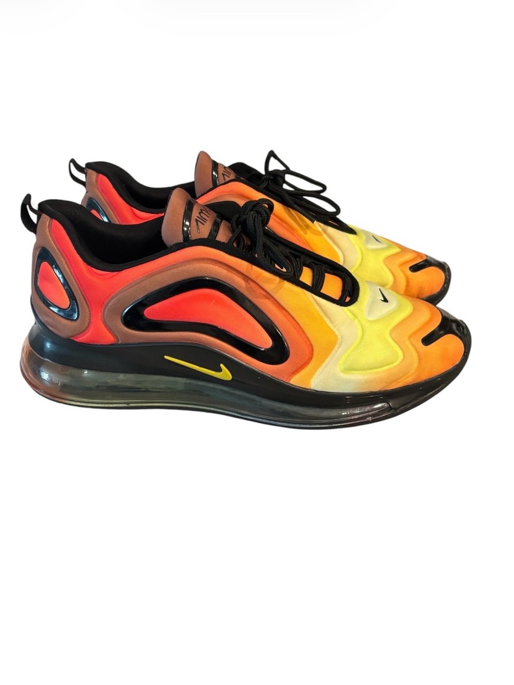 Nike Men’s Air Max 720 Gradient Orange/Yellow Sneakers